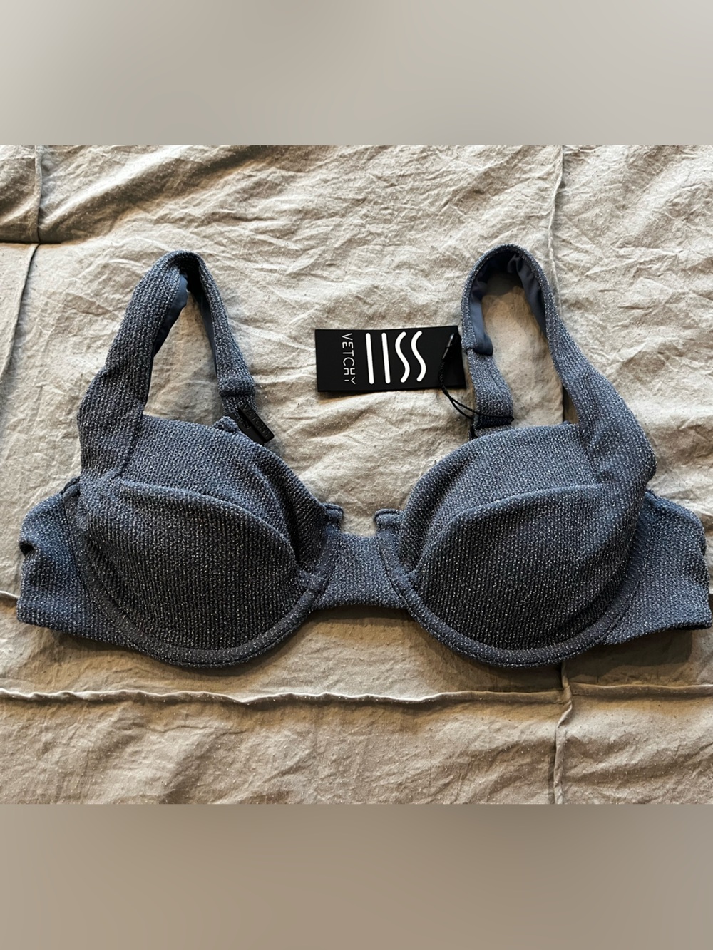 Vetchy M silver Bikini Top